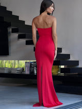 שמלת רובי אדום