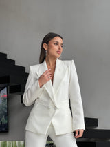 חליפת אודרי לבן