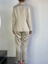 חליפת ג׳נט אבן